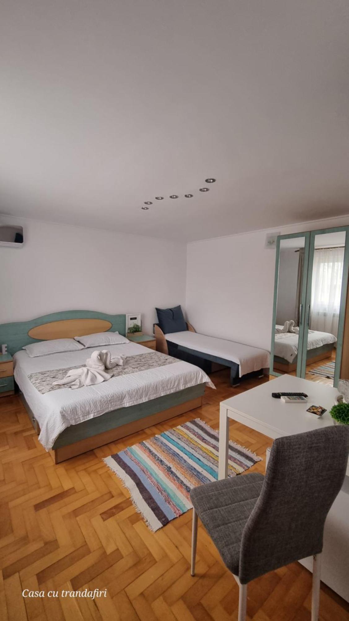 Casa Cu Trandafiri Murighiol Luaran gambar